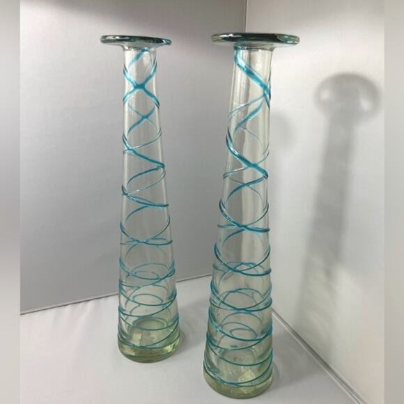 Pair‎ of Tall Handblown Glass Swirl Vases, Made in Mexico - Picture 1 of 9